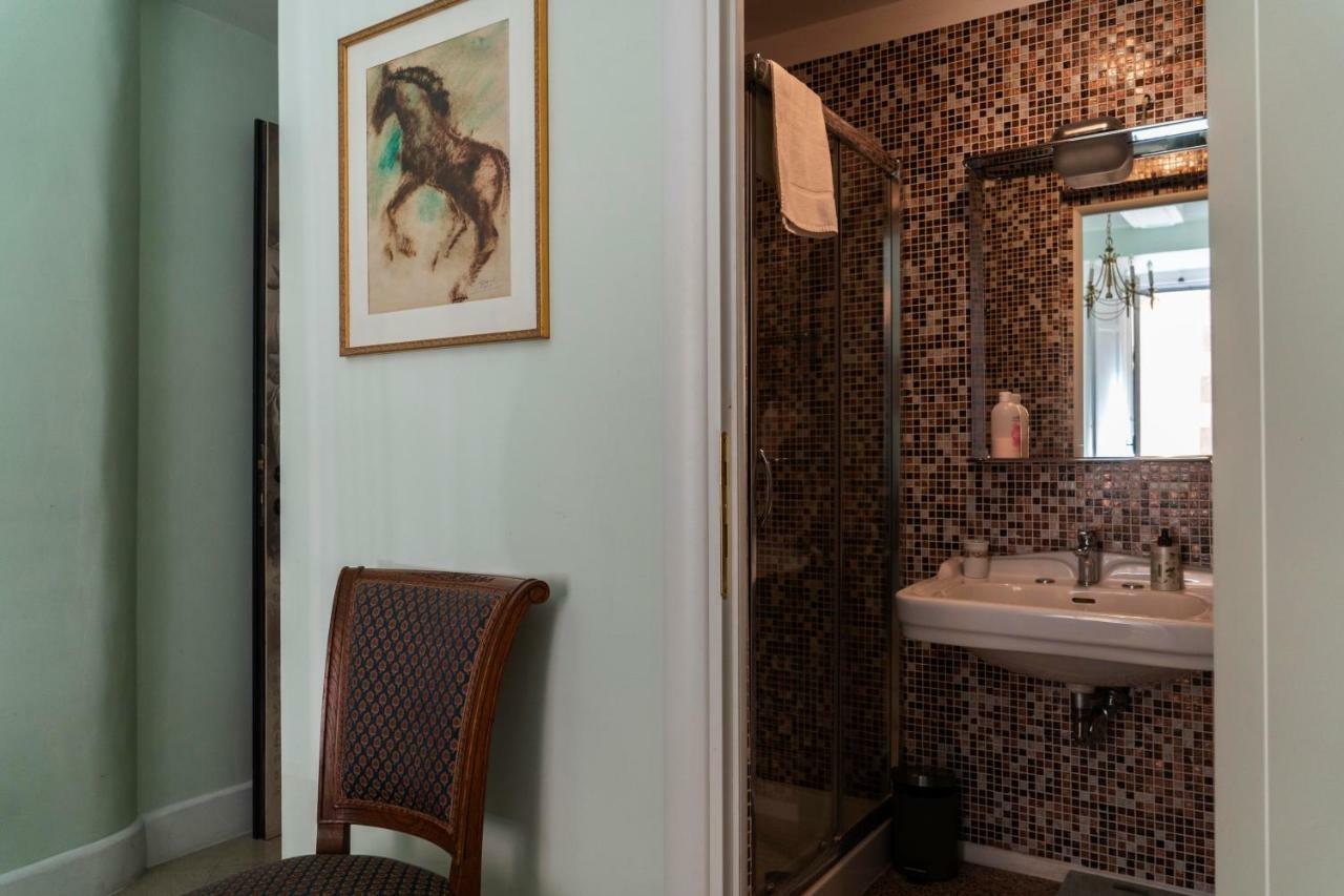 Dante's Hell B&B Rom Eksteriør billede